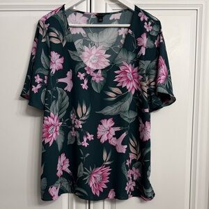 Ann Taylor Sz Large Scoop Neck Short Sleeve Blouse Hunter Green Pink Florals